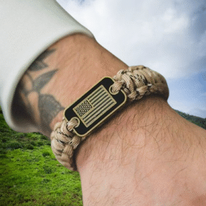 Survival bracelet for Man